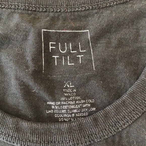FULL TILT CROP TOP SIZE XL - Picture 2 of 6